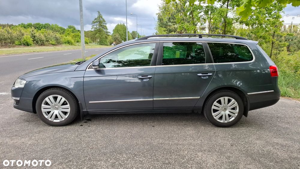 Volkswagen Passat 2.0 TDI Comfortline DSG - 4