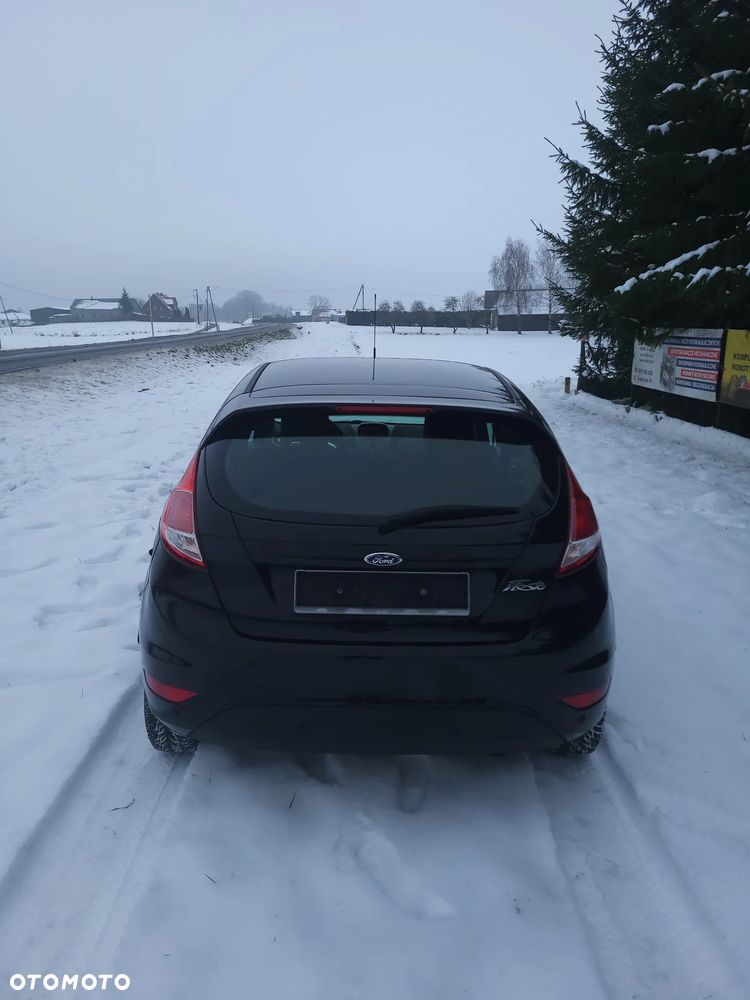 Ford Fiesta 1.5 TDCi Titanium - 6