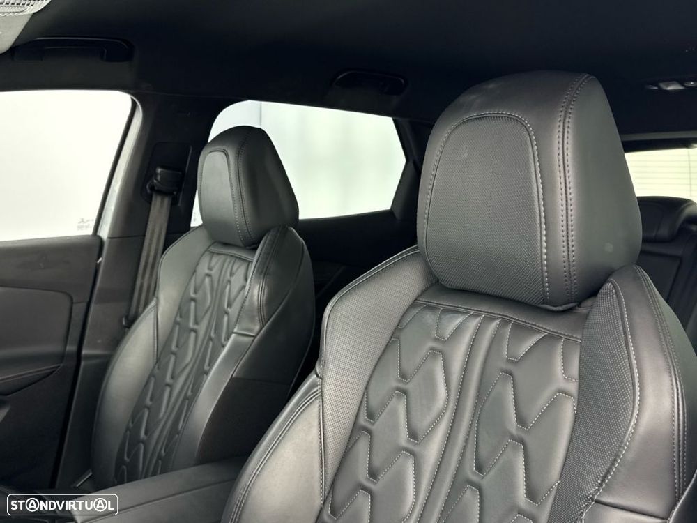 Peugeot 3008 1.2 PureTech GT EAT8 - 25