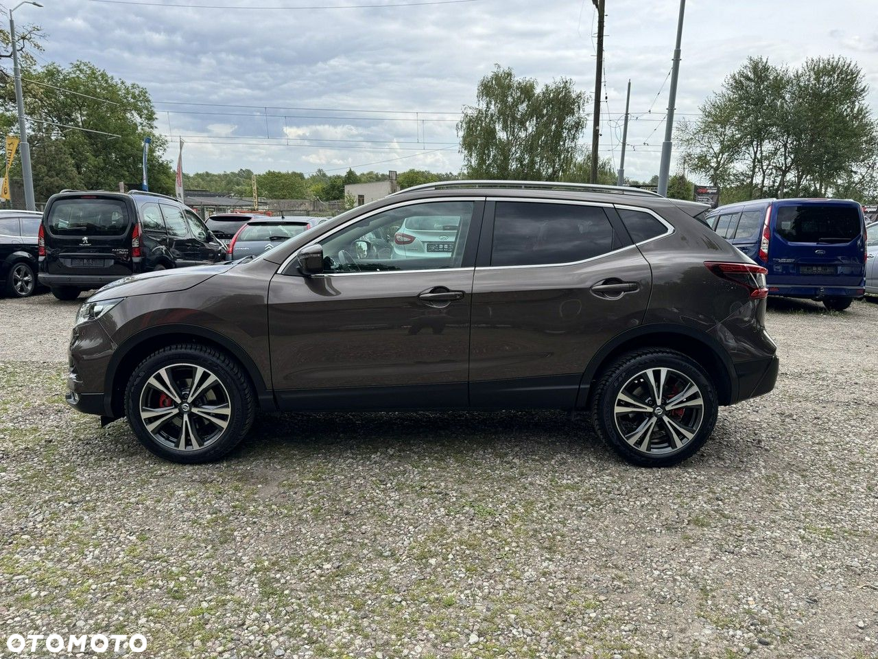 Nissan Qashqai - 34