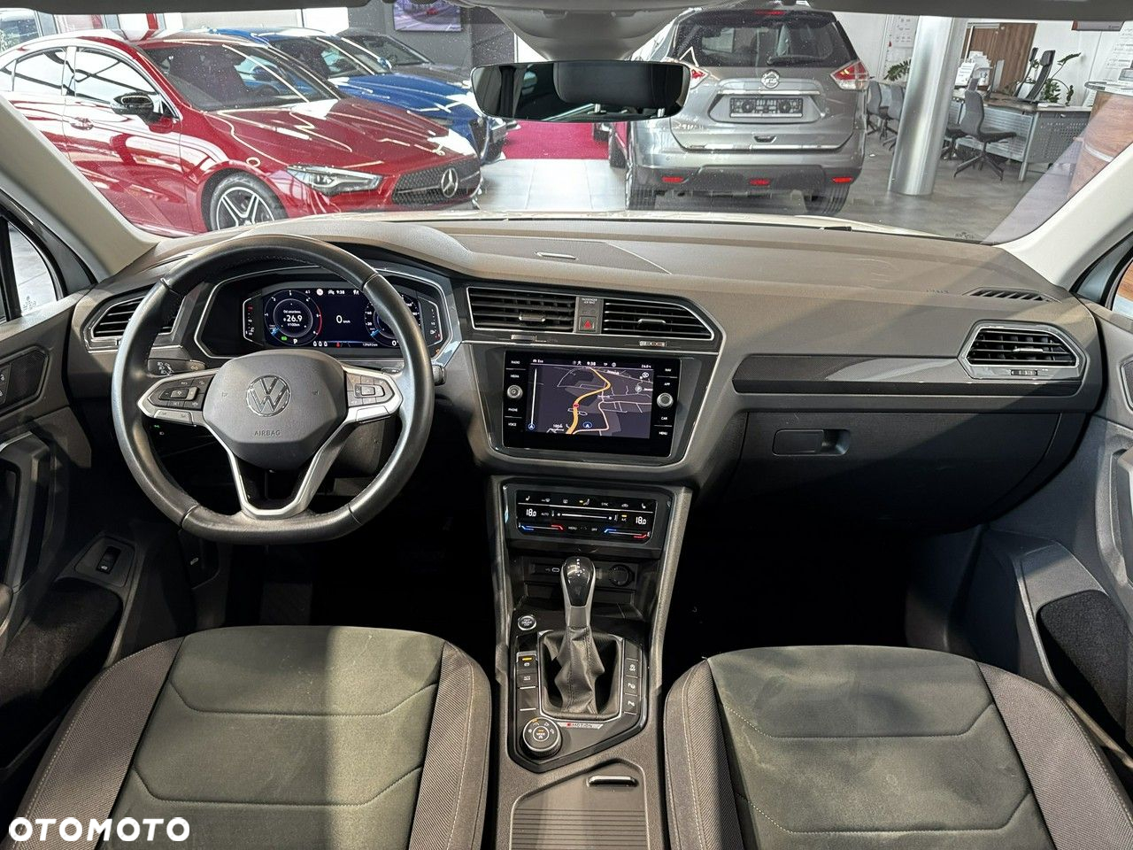 Volkswagen Tiguan - 17