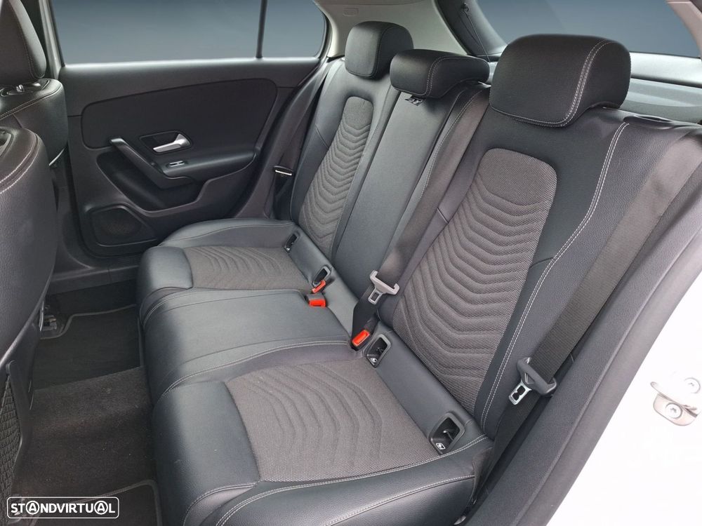 Mercedes-Benz A 200 Standard - 14