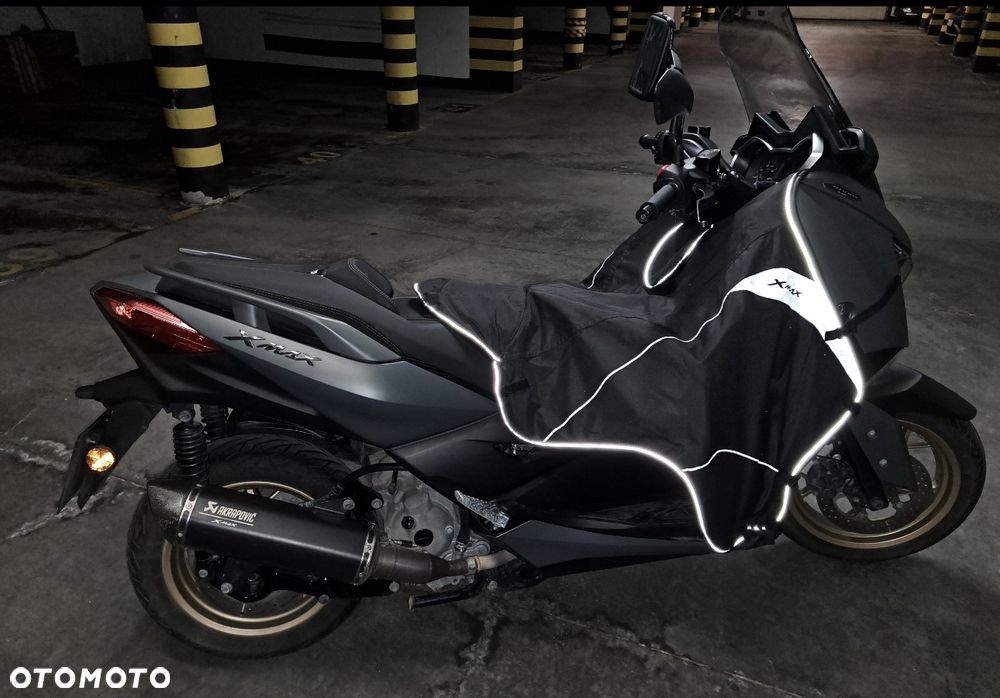 Yamaha X-max - 8