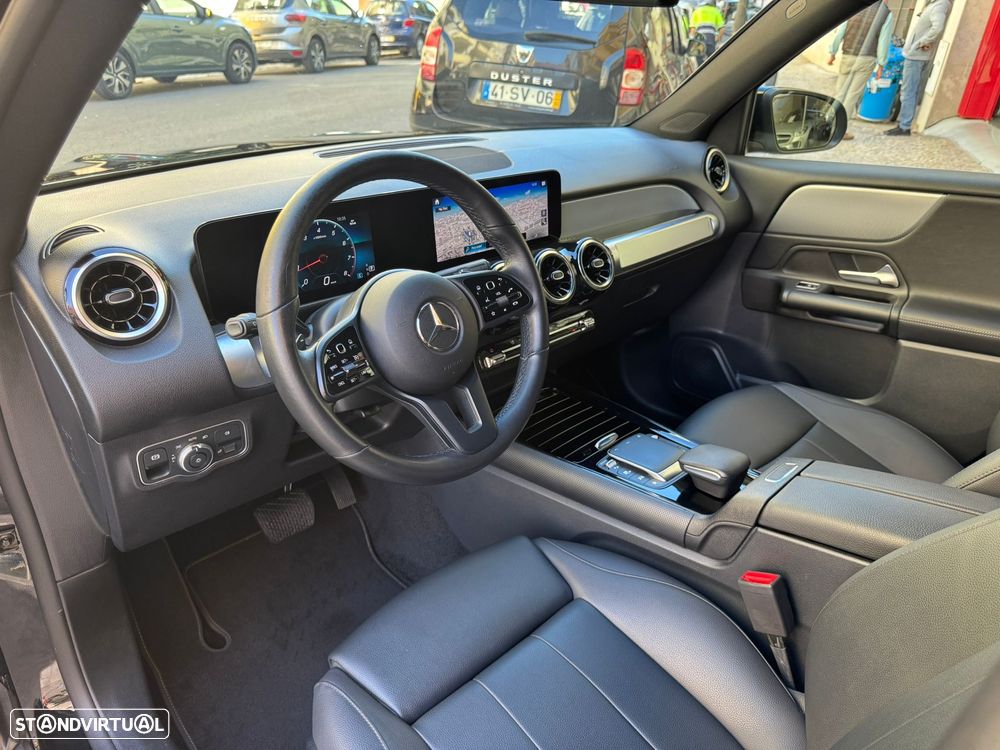 Mercedes-Benz GLB 200 Progressive - 2