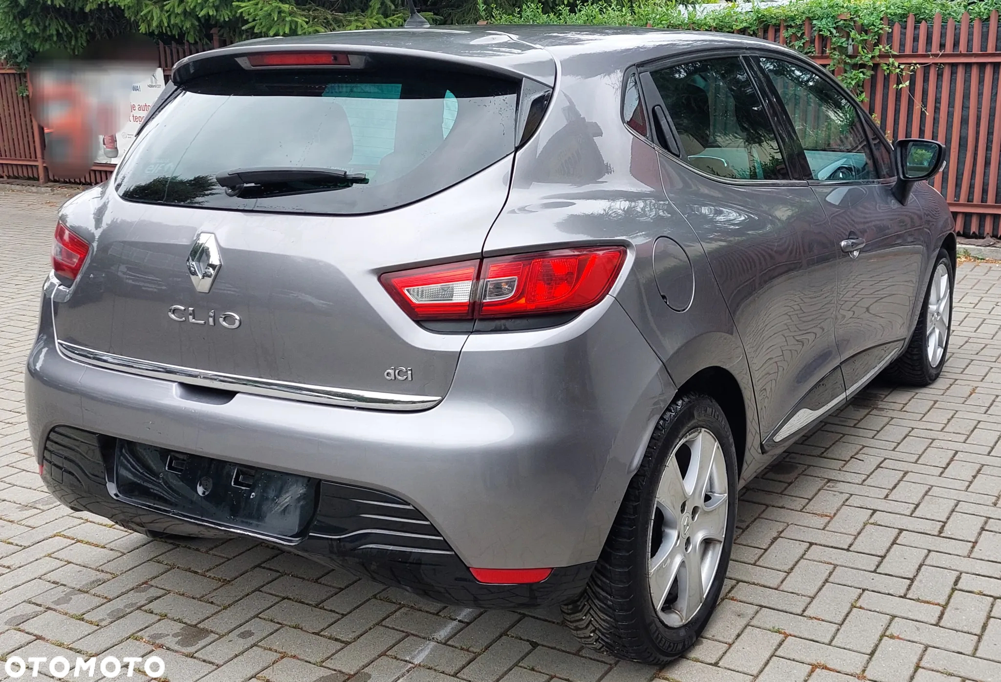 Renault Clio 1.5 dCi Alize - 7