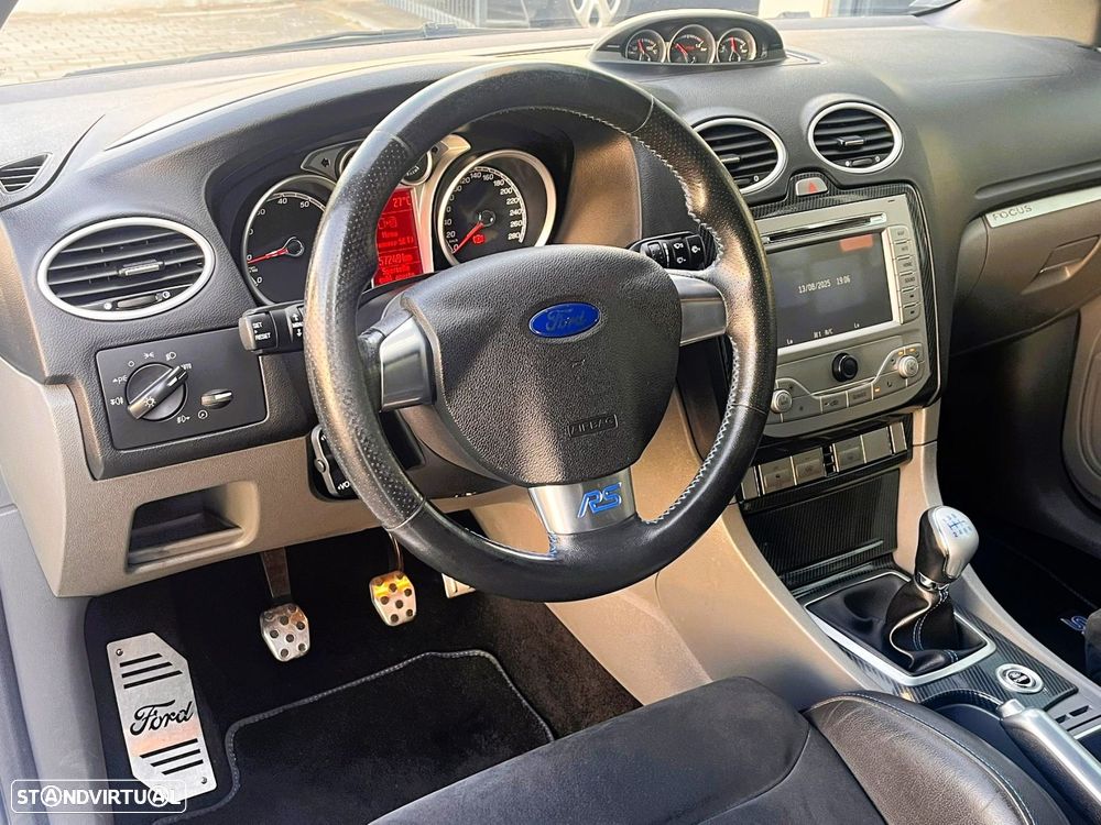 Ford Focus 2.5 T RS - 4