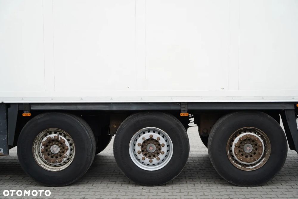 Schmitz Cargobull / CHŁODNIA / THERMO KING /  WINDA DHOLLANDIA / KOSZ NA PALETY / SAF - 26