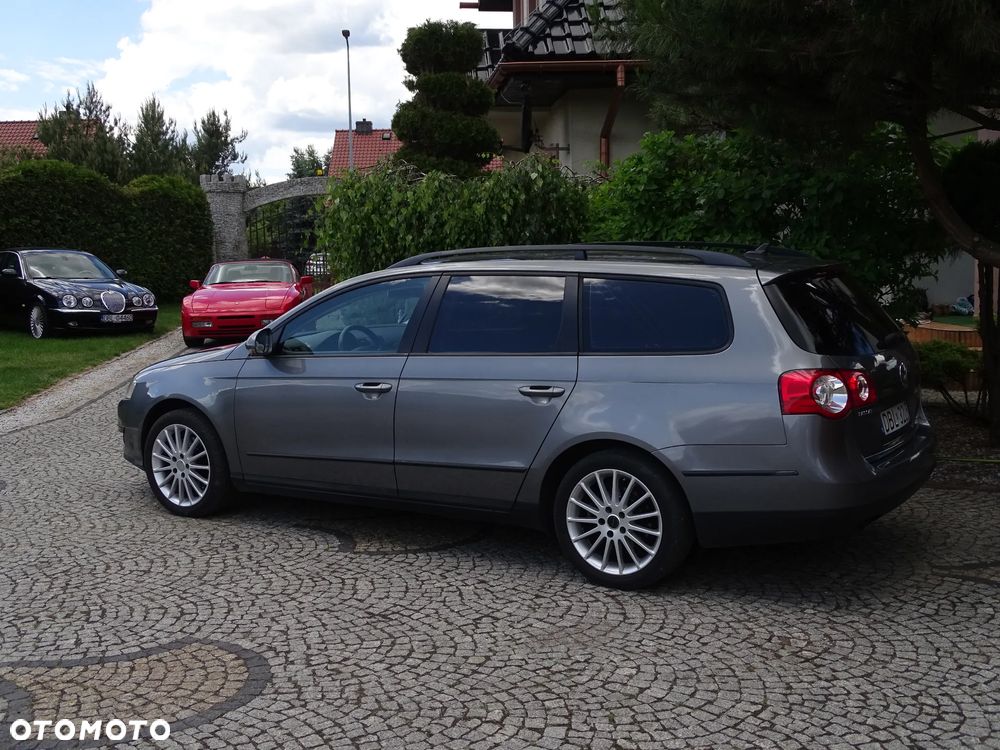 Volkswagen Passat 1.9 TDI Comfortline - 22