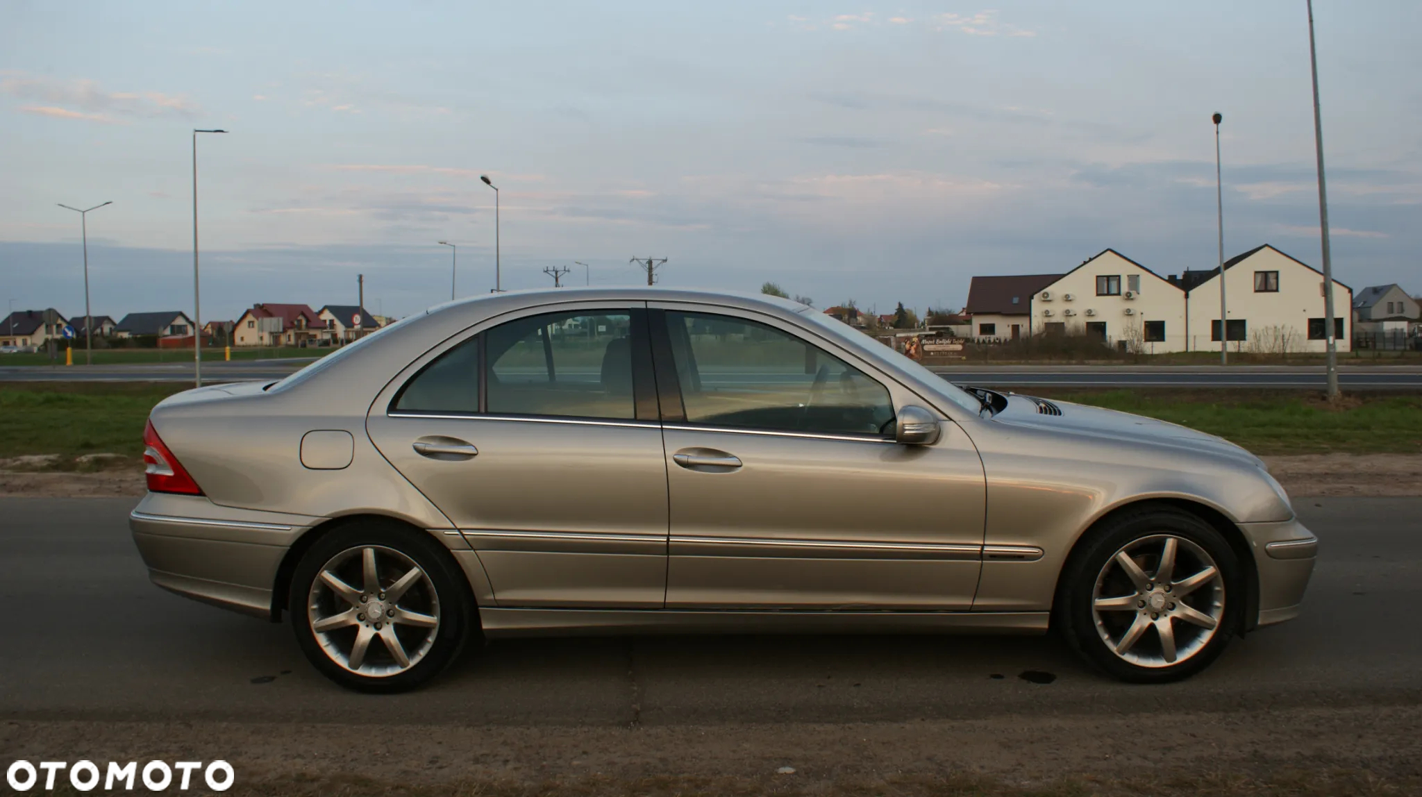 Mercedes-Benz Klasa C 180 T Kompressor Automatik Elegance - 8