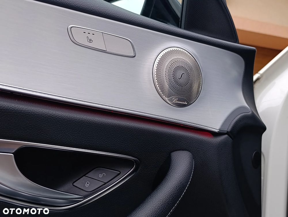 Mercedes-Benz Klasa E 300 de 9G-TRONIC Avantgarde - 26