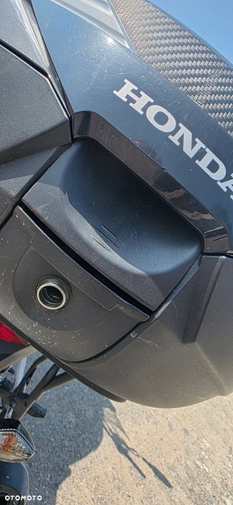 Honda CB - 8