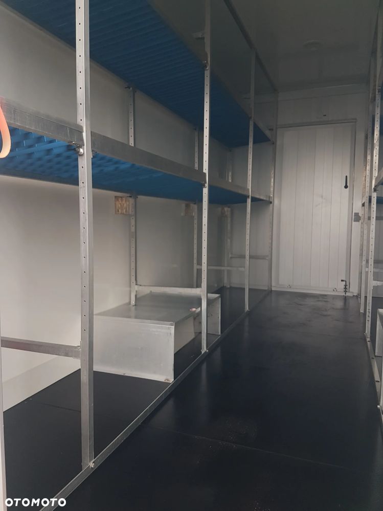 Iveco DAILY KONTENER NISKOPODŁOGOWY 4,44x2,23x2,42 SKLEP FOODTRUCK BAR KLIMA KONIOWÓZ KAMPER - 36