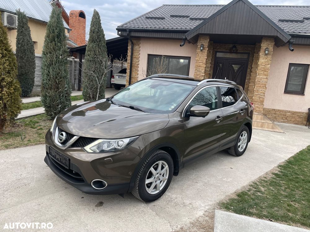 Nissan Qashqai - 1