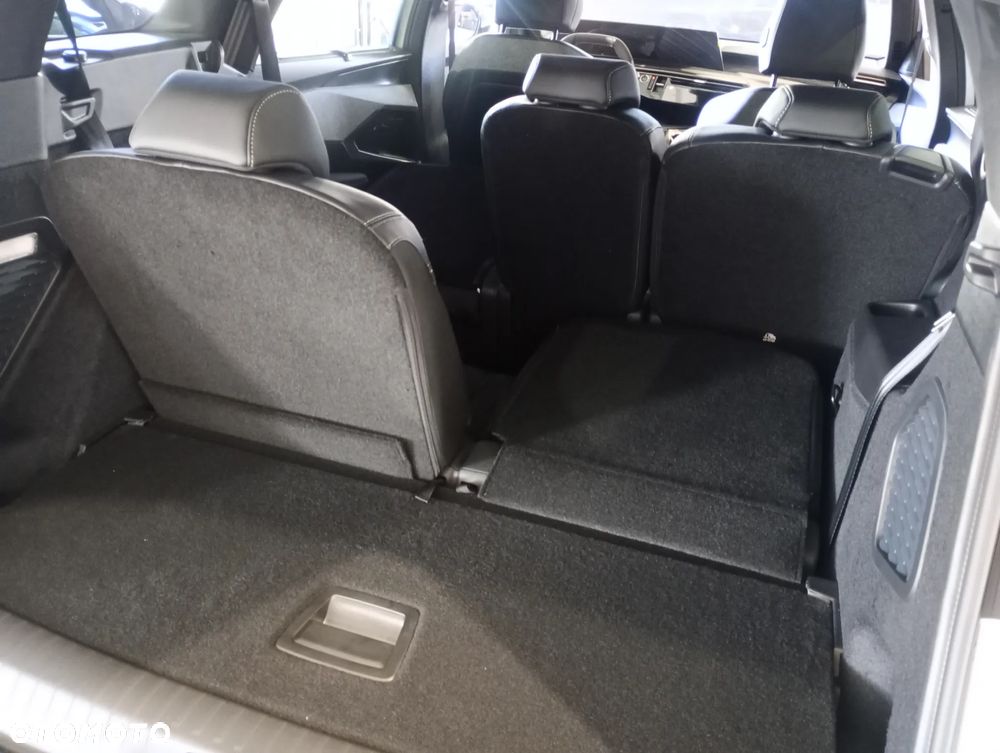 Peugeot 5008 1.2 PureTech mHEV GT S&S e-DCS6 - 14