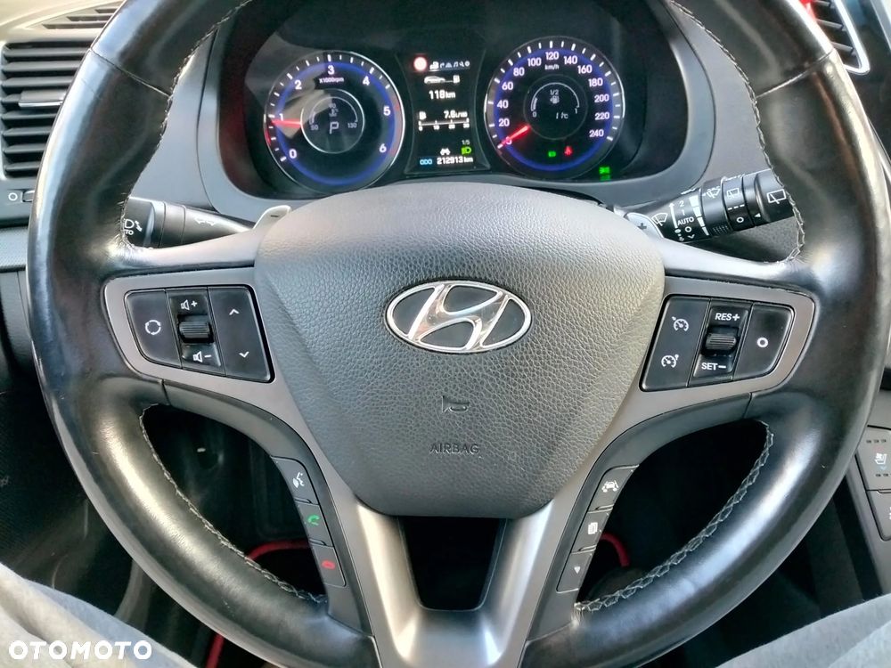 Hyundai i40 1.6 CRDi Premium DCT - 18