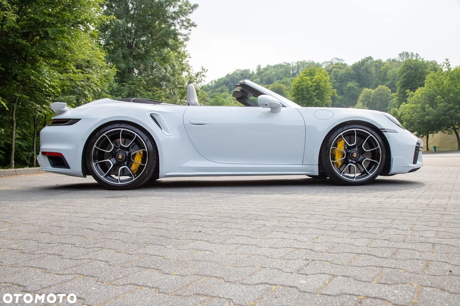 Porsche 911 Carrera Turbo S Cabrio - 7