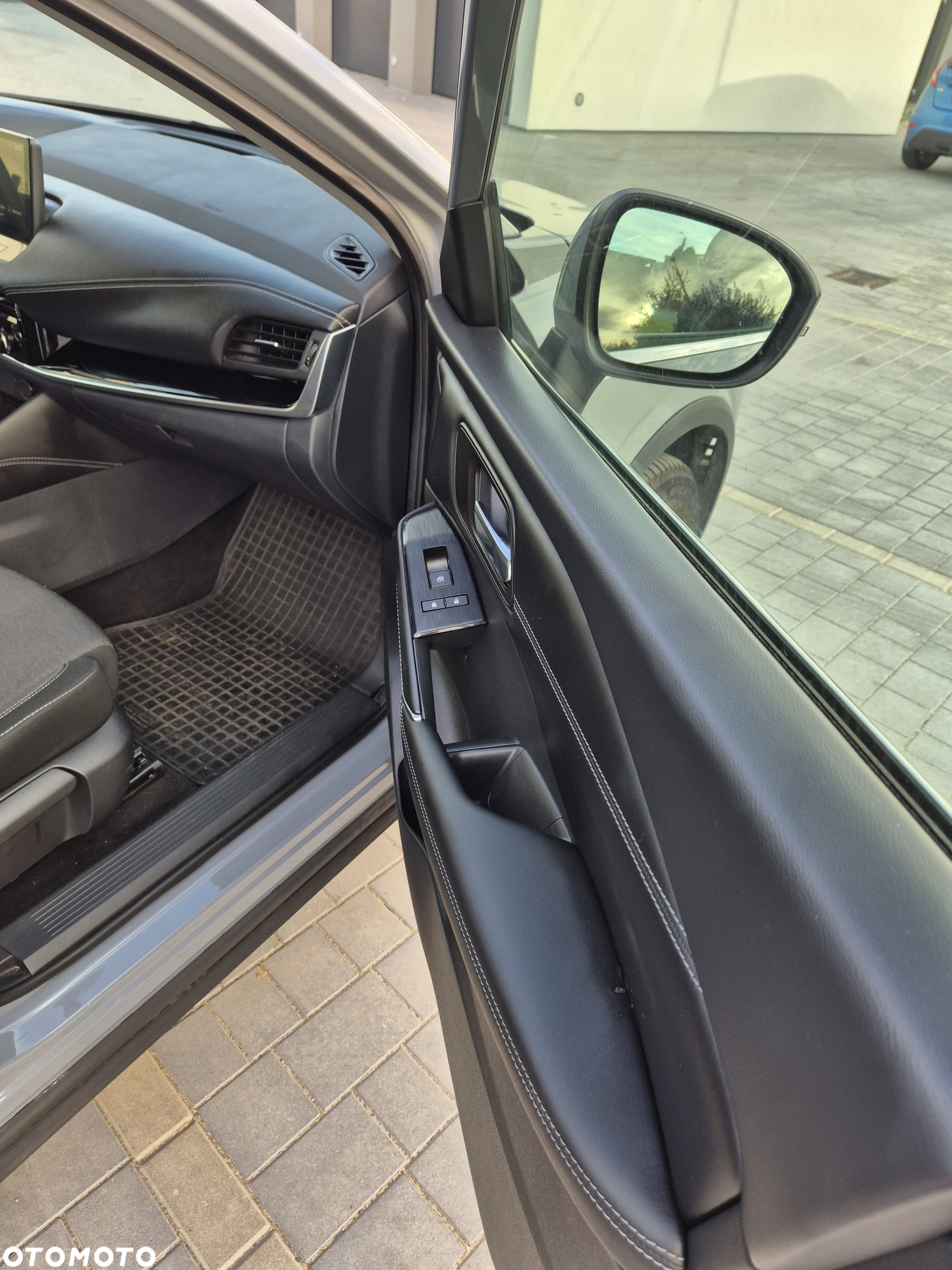 Nissan Qashqai 1.3 DIG-T N-Connecta - 21