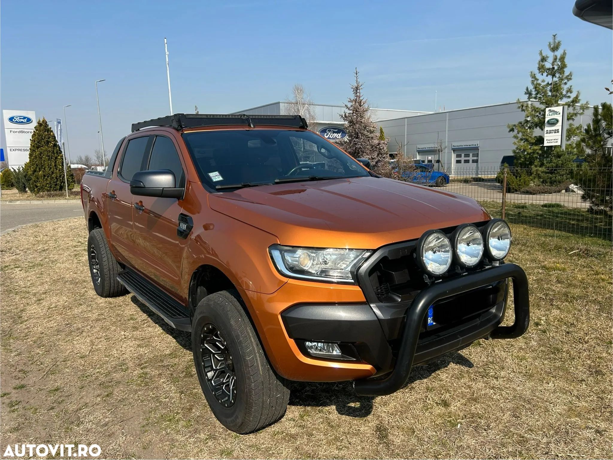 Ford Ranger Pick-Up 3.2 TDCi 4x4 Cabina Dubla WILDTRACK Aut. - 1