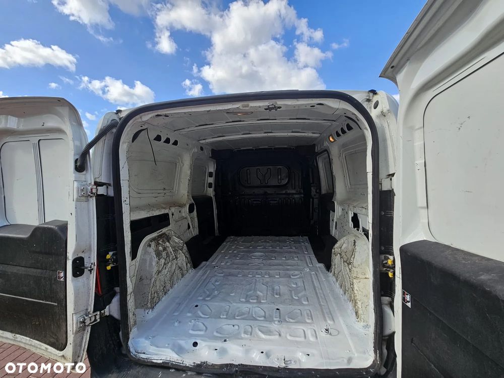 Fiat Doblo 1.4 T-Jet 16V Easy - 13