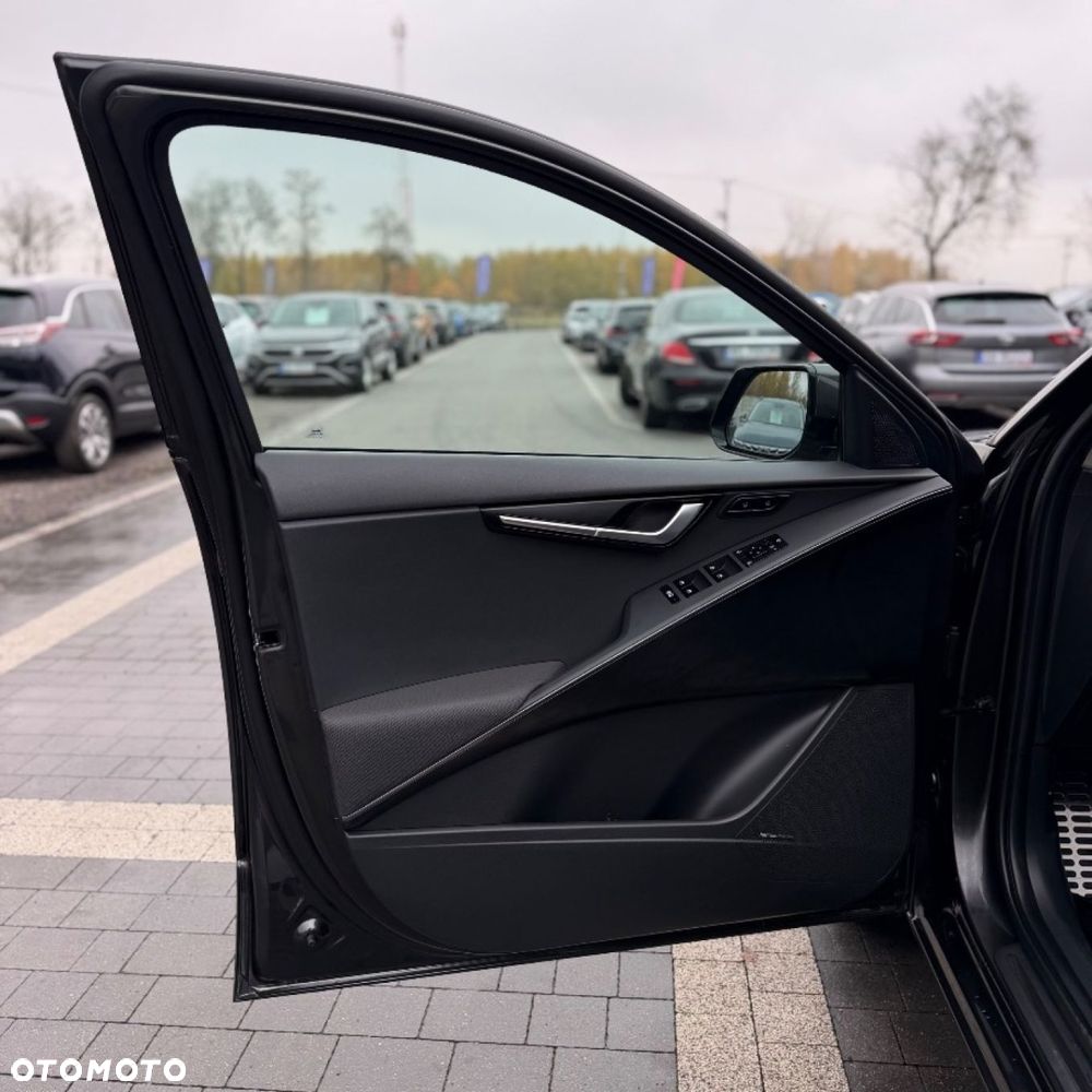Kia Niro - 16