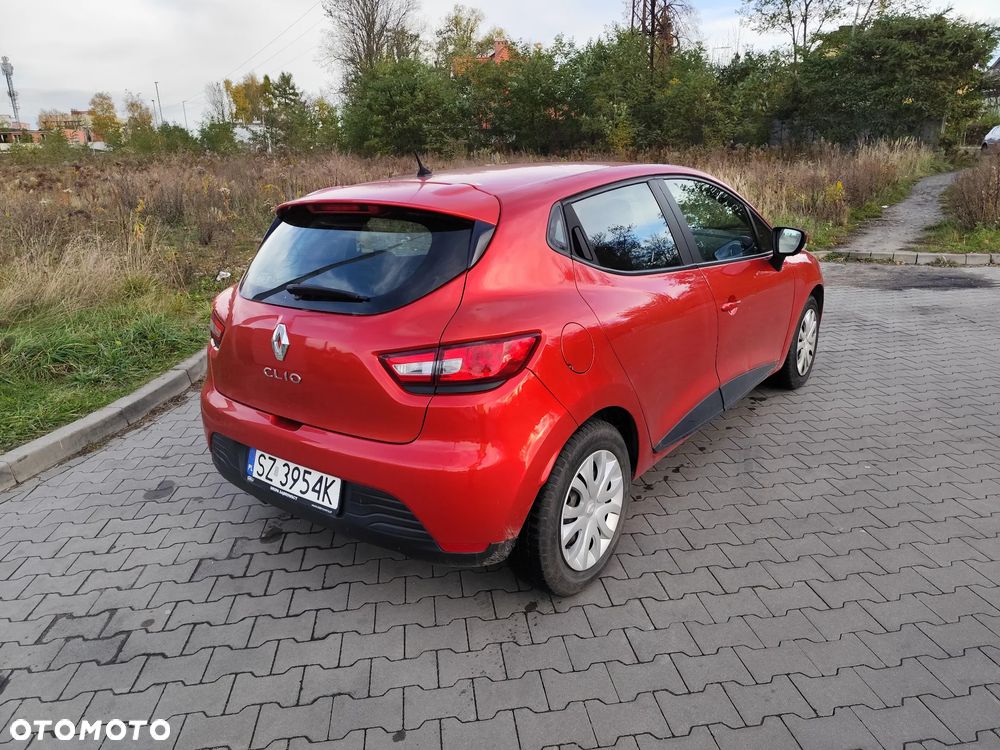 Renault Clio ver-1-2-16v-expression - 4