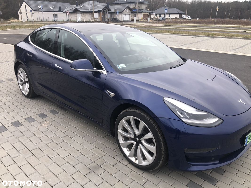 Tesla Model 3 Langstreckenbatterie Allradantrieb Dual Motor - 3