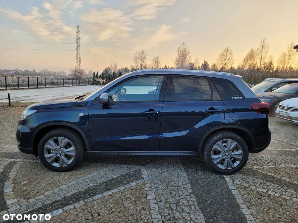 Suzuki Vitara 1.5 Dualjet Hybrid Allgrip AGS Comfort "SHINKAI" - 25