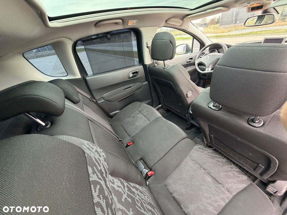 Peugeot 3008 HDi FAP 110 EGS6 Premium - 9