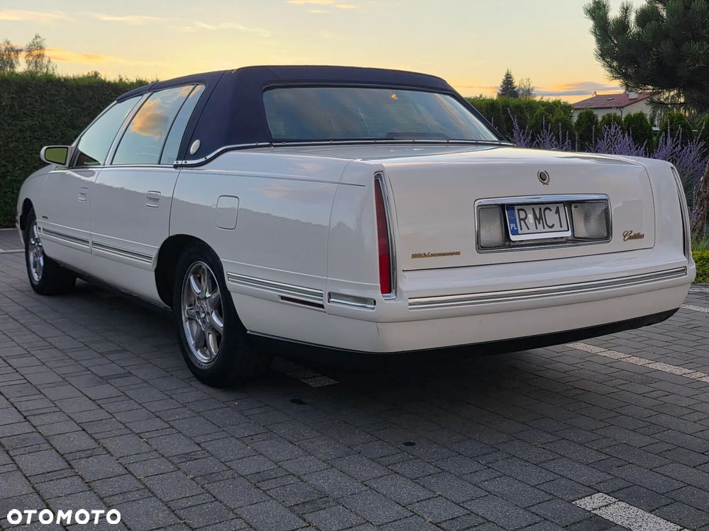 Cadillac Deville 4.6 Concours - 38