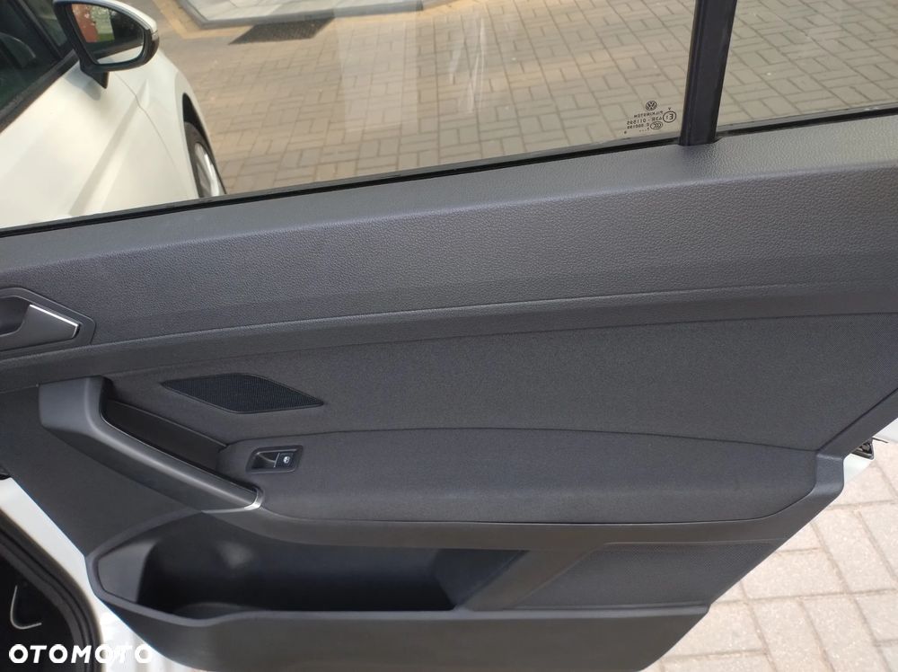 Volkswagen Touran 2.0 TDI SCR (BlueMotion Technology) DSG SOUND - 16
