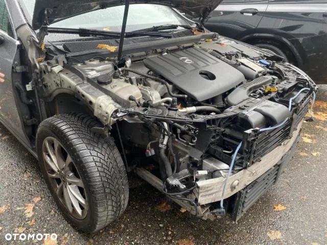 Mercedes-Benz CLA 180 d Progressive 7G-DCT - 5