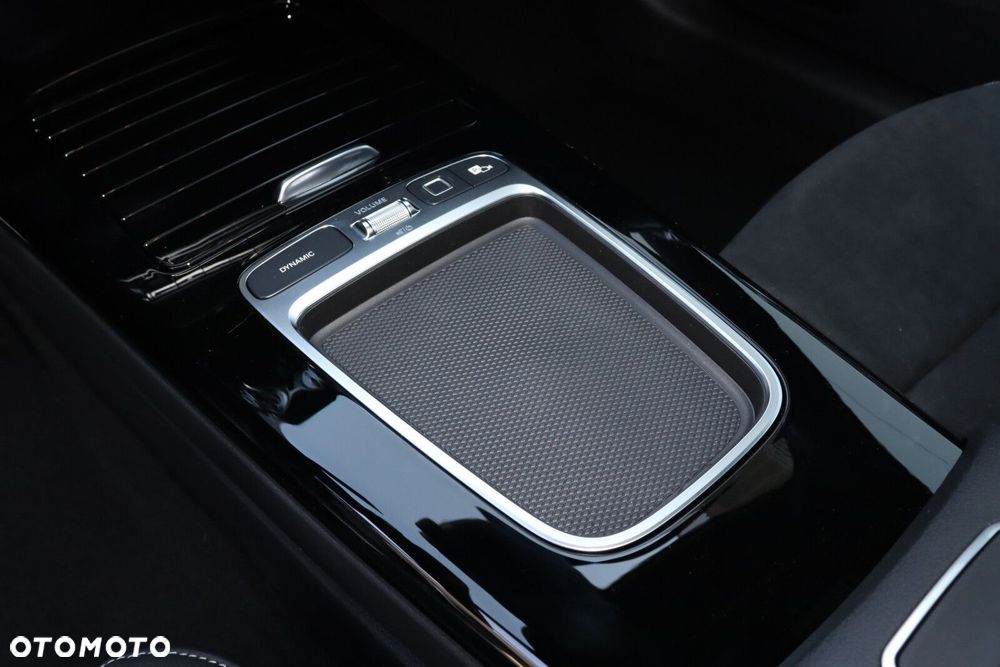 Mercedes-Benz Klasa A 220 4-Matic AMG Line 8G-DCT - 13