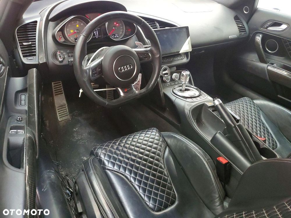 Audi R8 Coupé - 7