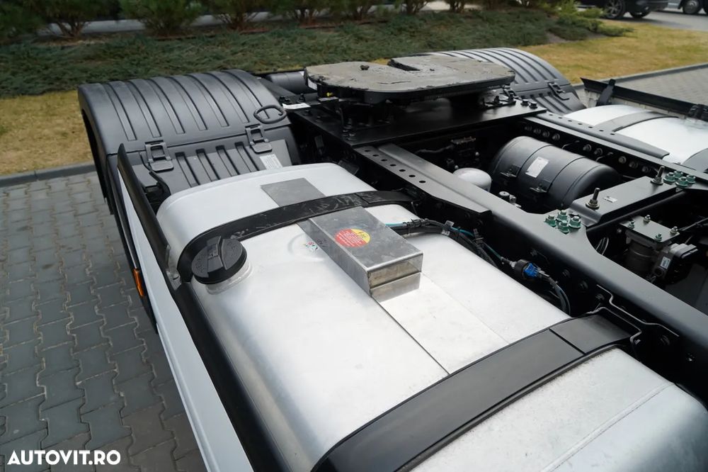 Ford F-MAX 500 / EURO 6 - 16