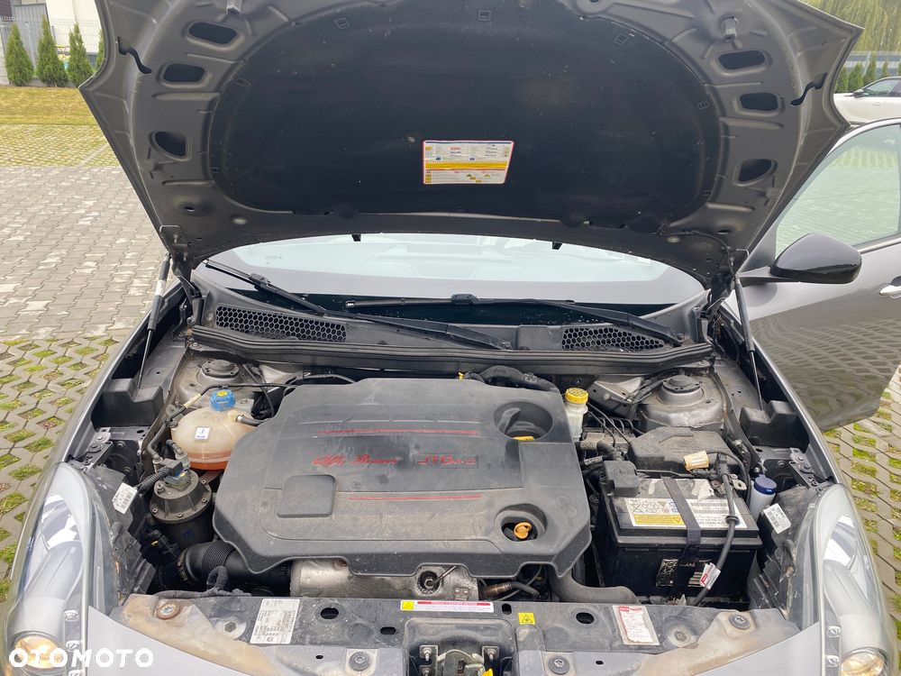 Alfa Romeo Giulietta 2.0 JTDM 16V Collezione - 21