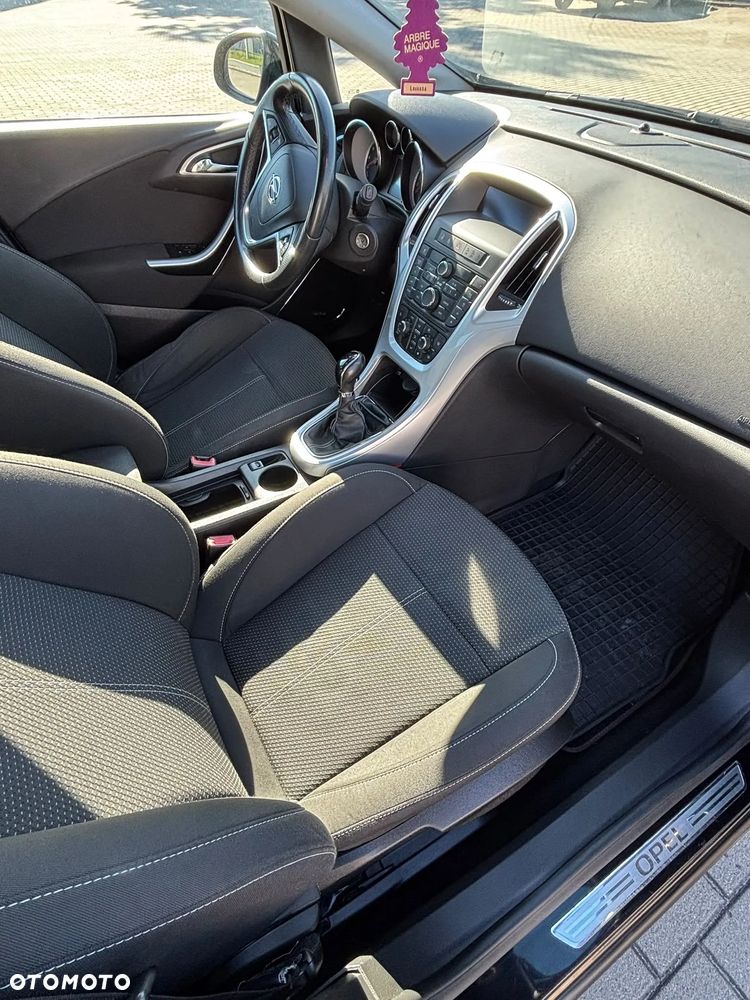 Opel Astra - 10