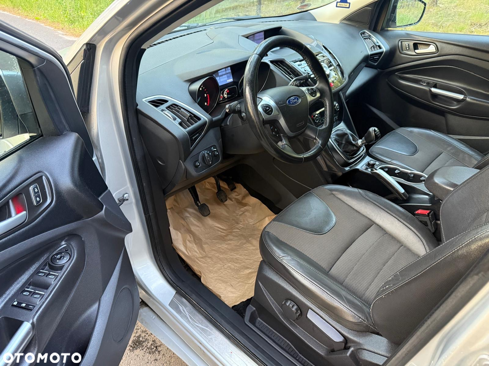 Ford Kuga 2.0 TDCi 4x4 Individual - 12