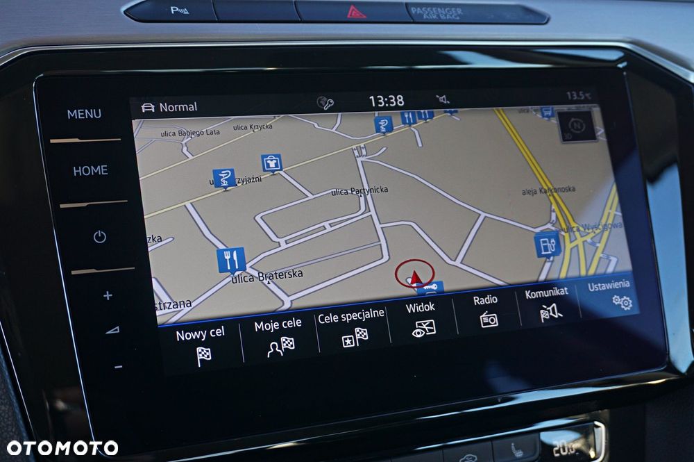 Volkswagen Passat - 23