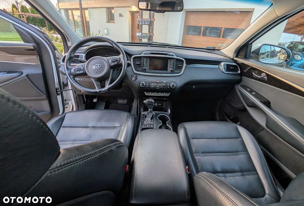 Kia Sorento - 5