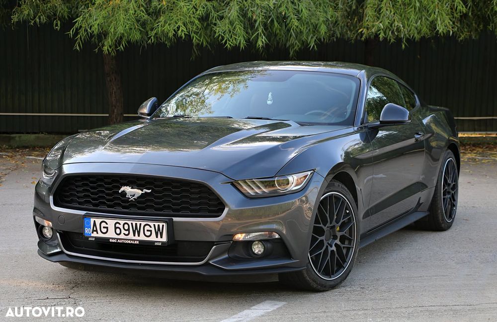 Ford Mustang 2.3 EcoBoost Aut. - 18