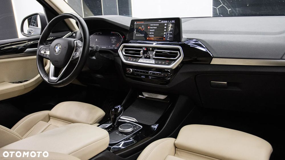 BMW X3 xDrive20d mHEV - 10