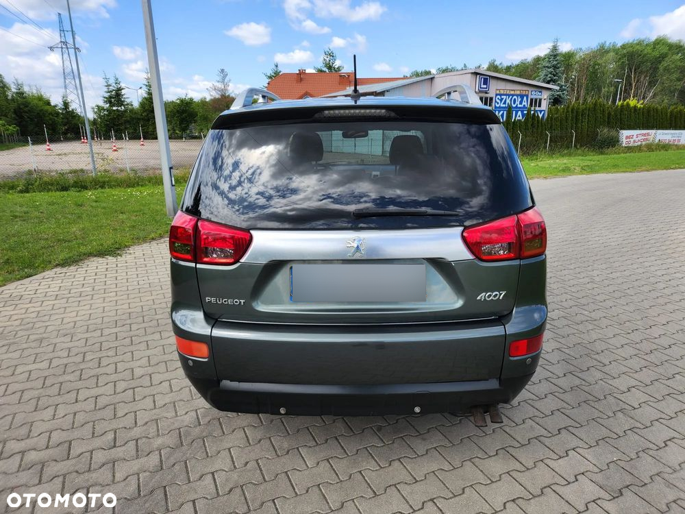 Peugeot 4007 HDI FAP 7-Sitzer Platinum - 15