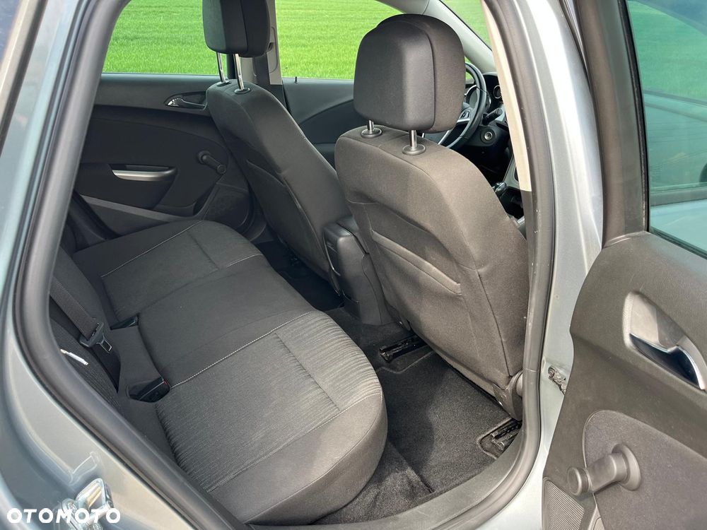 Opel Astra 1.4 T Cosmo - 22