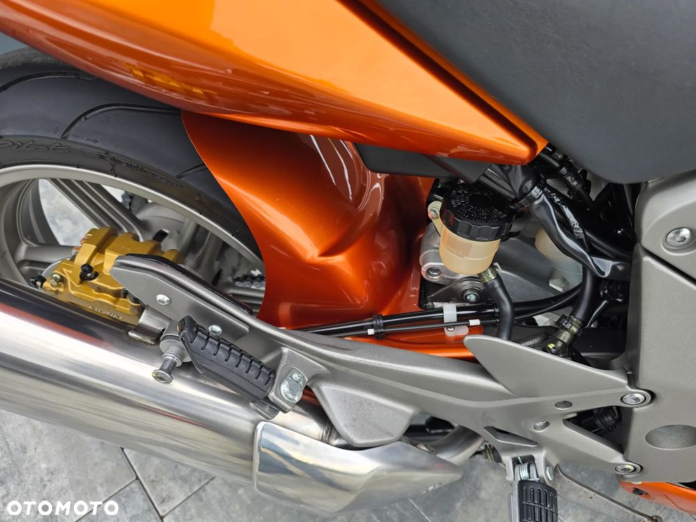 Honda CBF - 16