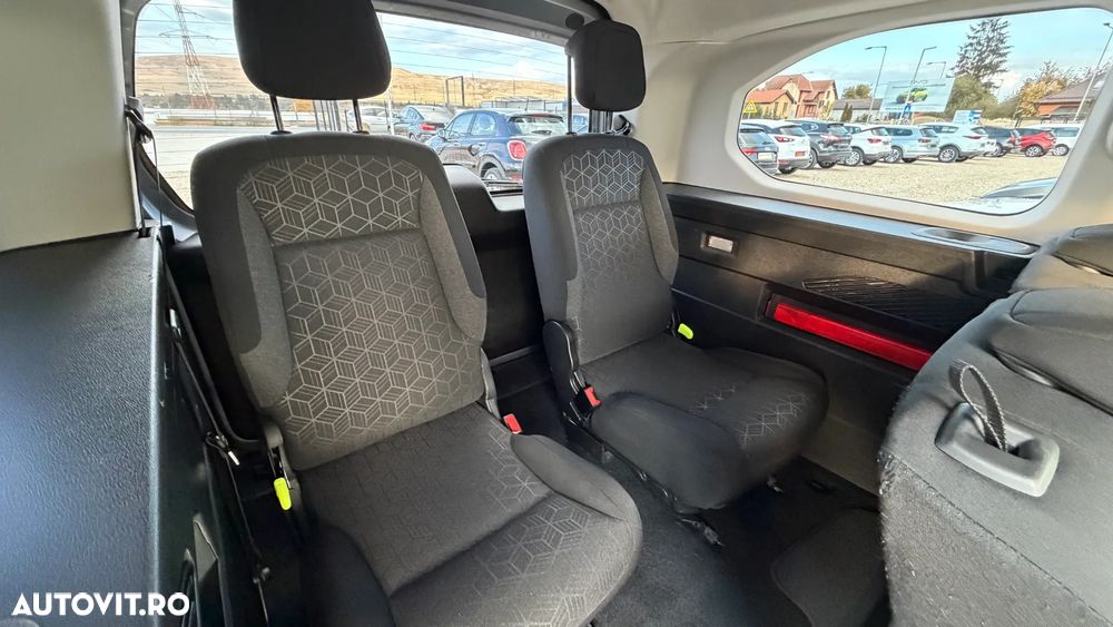 Peugeot Rifter BlueHDI 130 L2 7-Sitzer Allure Pack - 14