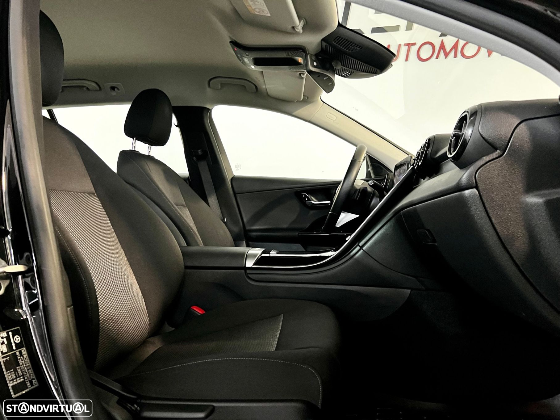 Mercedes-Benz C 200 d Avantgarde - 15