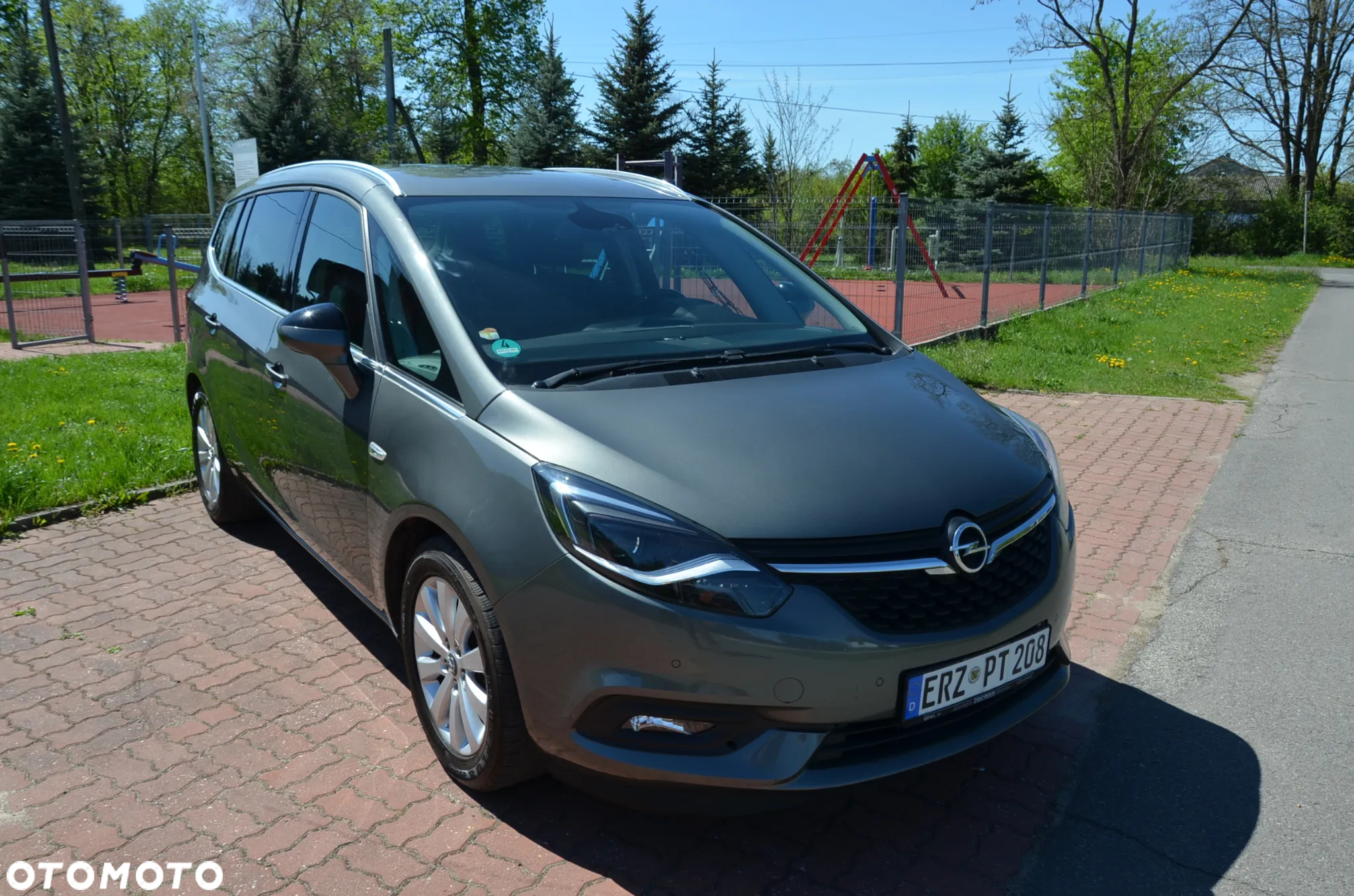 Opel Zafira 1.6 CDTI Elite S&S - 2