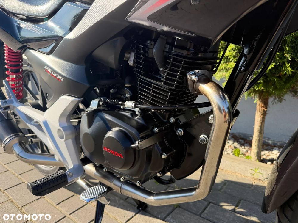 Honda CBF - 26