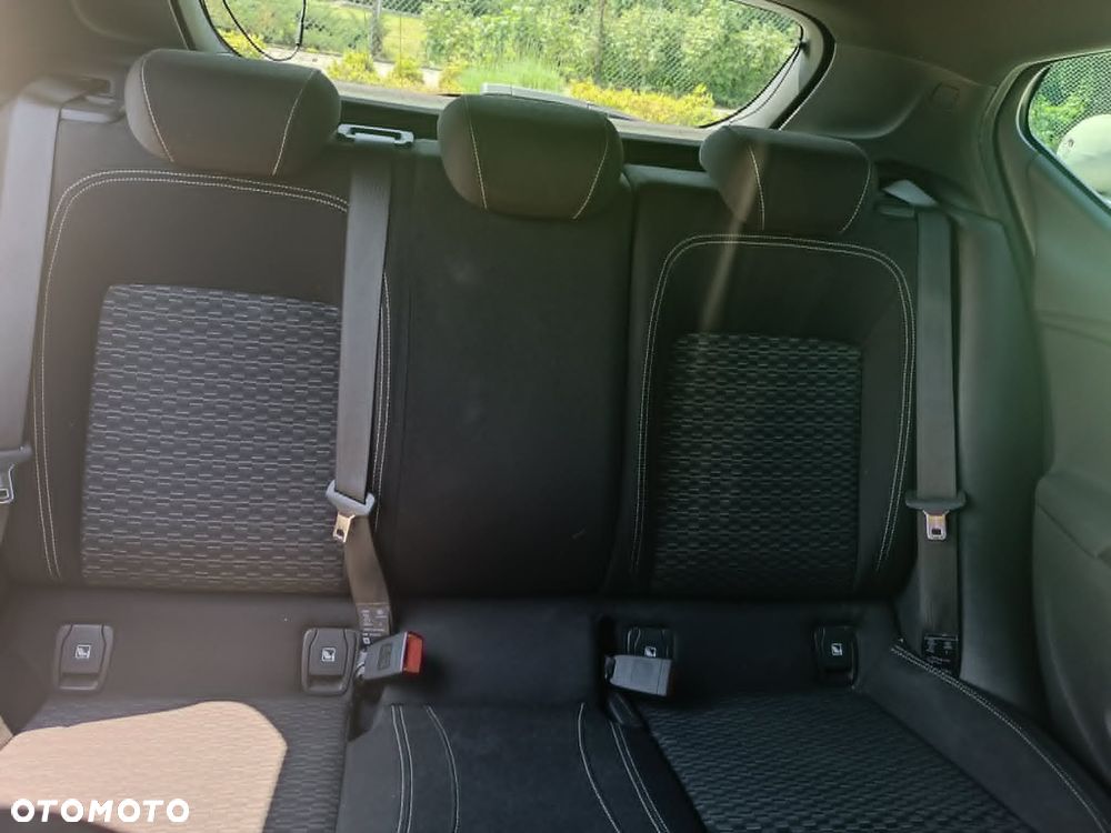 Opel Astra - 9