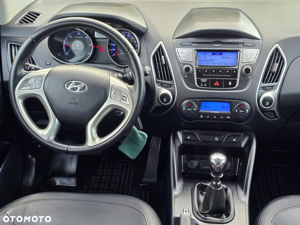 Hyundai ix35 2.0 CRDi 4WD Premium - 17